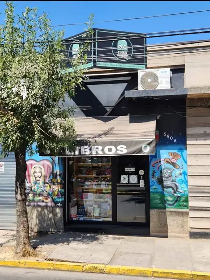 KIMÜN LIBROS Y JUEGOS
