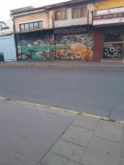 Librería TITO CASTRO